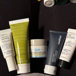 Kiehl's White and Blue Rare Earth Deep Pore Cleansing Masque